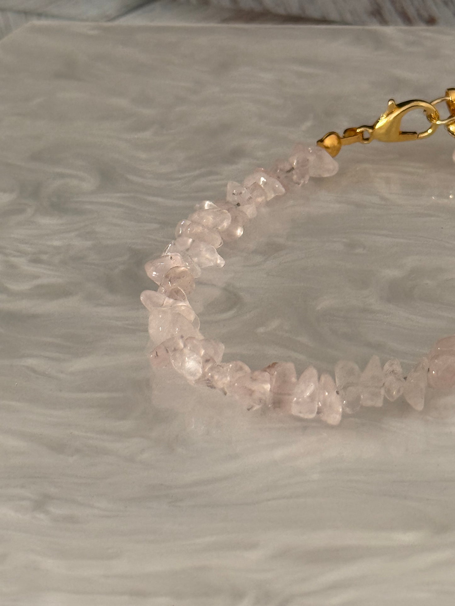 Cuarzo Rosa Necklace
