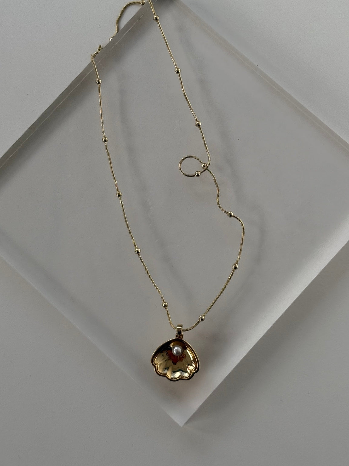 Cadena Noemí en oro laminado - Hadasa Jewelry
